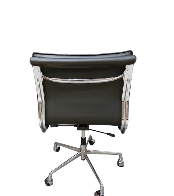 Model No.7 Swivel Office Chair