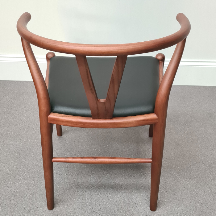 Hans Y Wish Dining Chair with Black Leather Seat